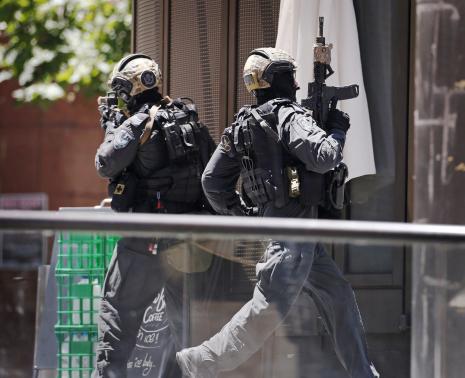ISIS Takes Hostages in a Cafe in Sydney 